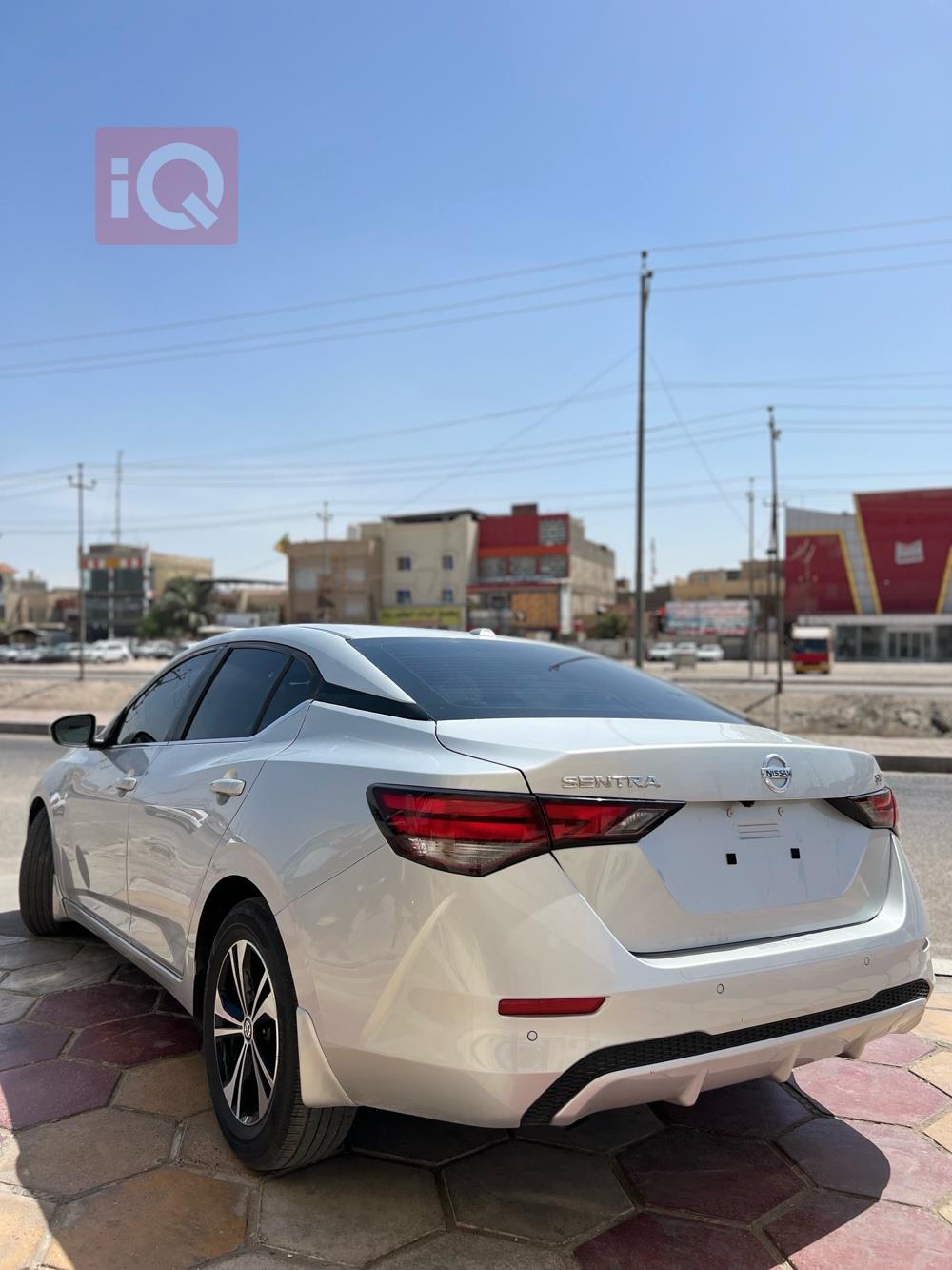 نيسان سنترا